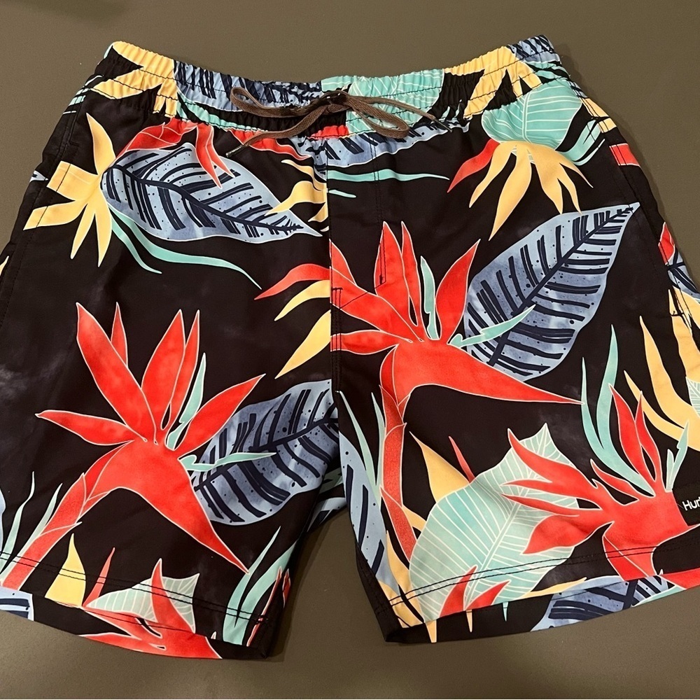 Hurley Black and Red Hybrid Shorts Vibrant Tropical Design